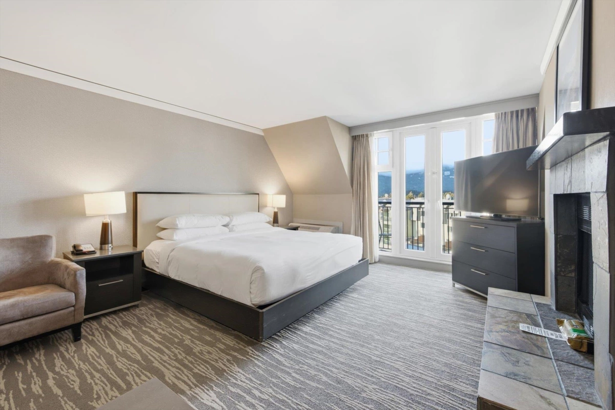 Guest Bathroom Photo of 709/711 4050 Whistler Way, Whistler, BC