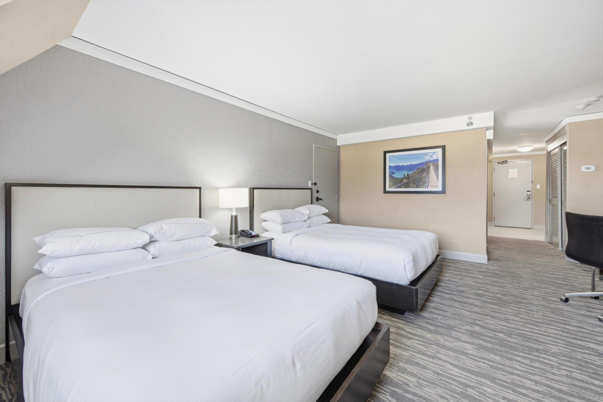 Kitchen Photo of 709/711 4050 Whistler Way, Whistler, BC