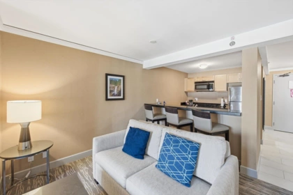 Hallway Photo of 709/711 4050 Whistler Way, Whistler, BC