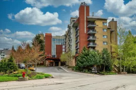 709/711 4050 Whistler Way, Whistler, BC