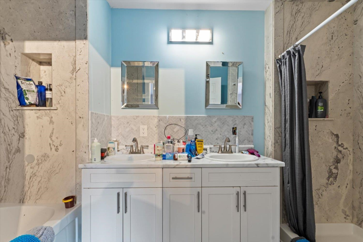 Bedroom 4 Photo of 63895 Old Yale Road, Hope, BC