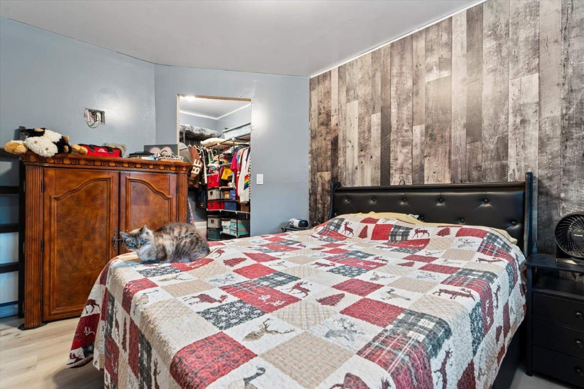 Hallway Photo of 63895 Old Yale Road, Hope, BC