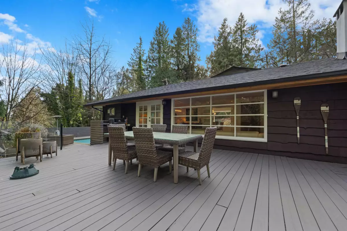 Front Yard Photo of 4411 Stone Crescent, West Vancouver, BC