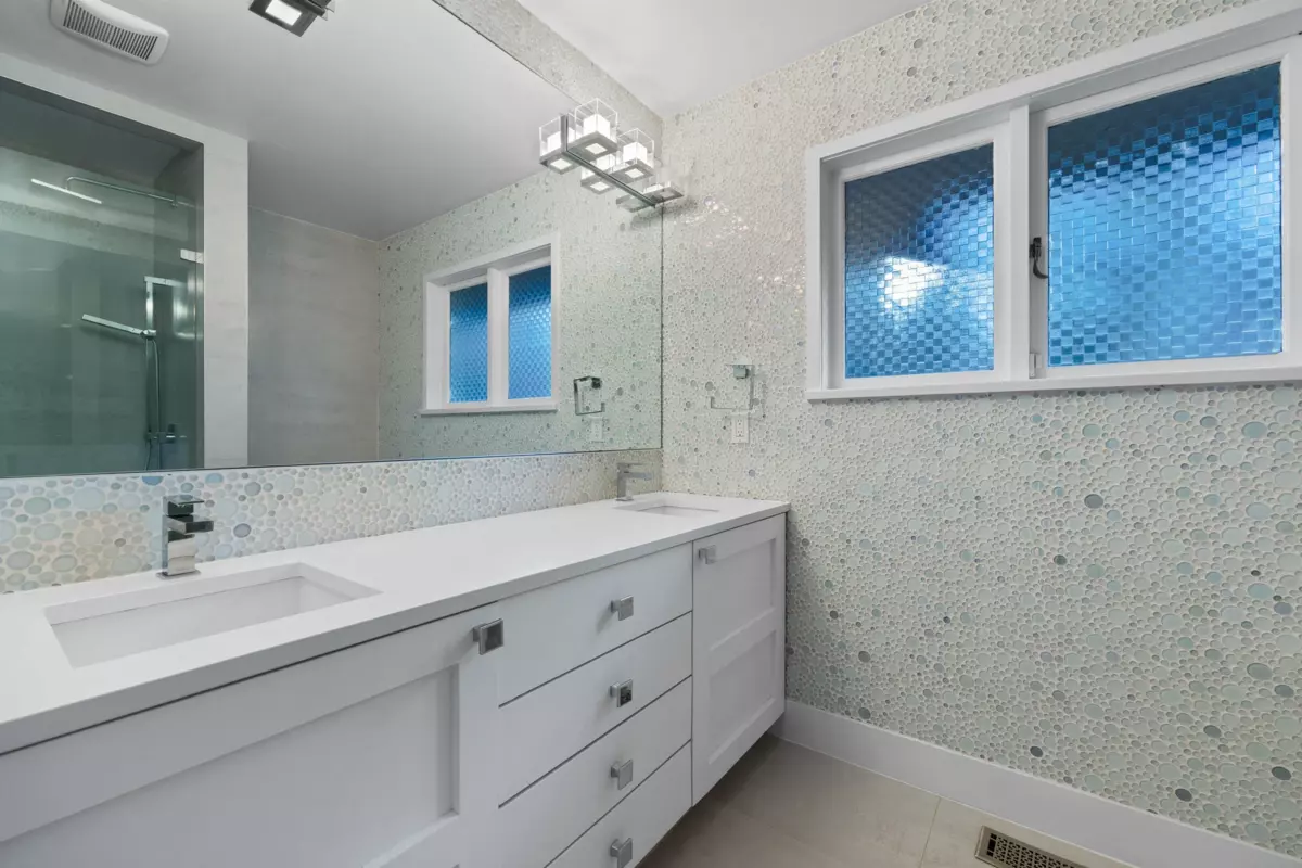 Garage Interior Photo of 4411 Stone Crescent, West Vancouver, BC