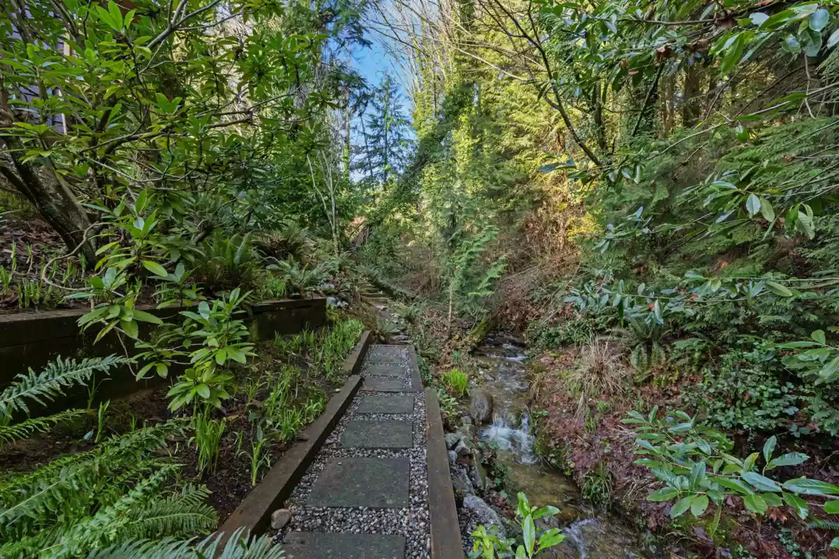 Playground / Recreational Area Near 4411 Stone Crescent, West Vancouver, BC