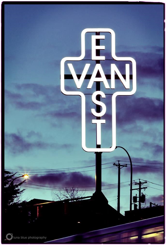 Walk-In Closet Photo of 215 830 E 7th Avenue, Vancouver, BC