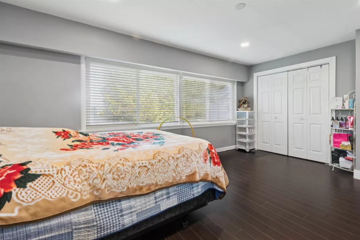 Bedroom 2 Photo of 16388 88 Avenue, Surrey, BC