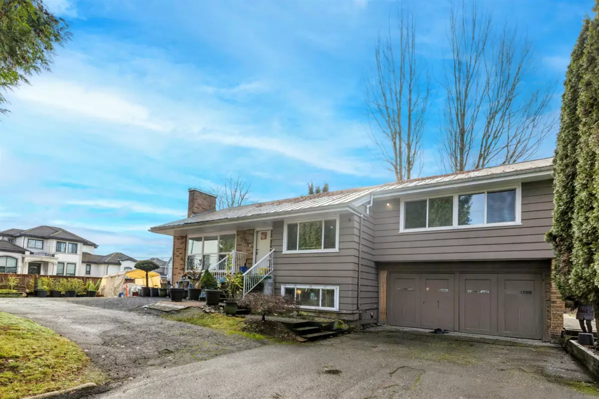 Outdoor Patio Photo of 16388 88 Avenue, Surrey, BC