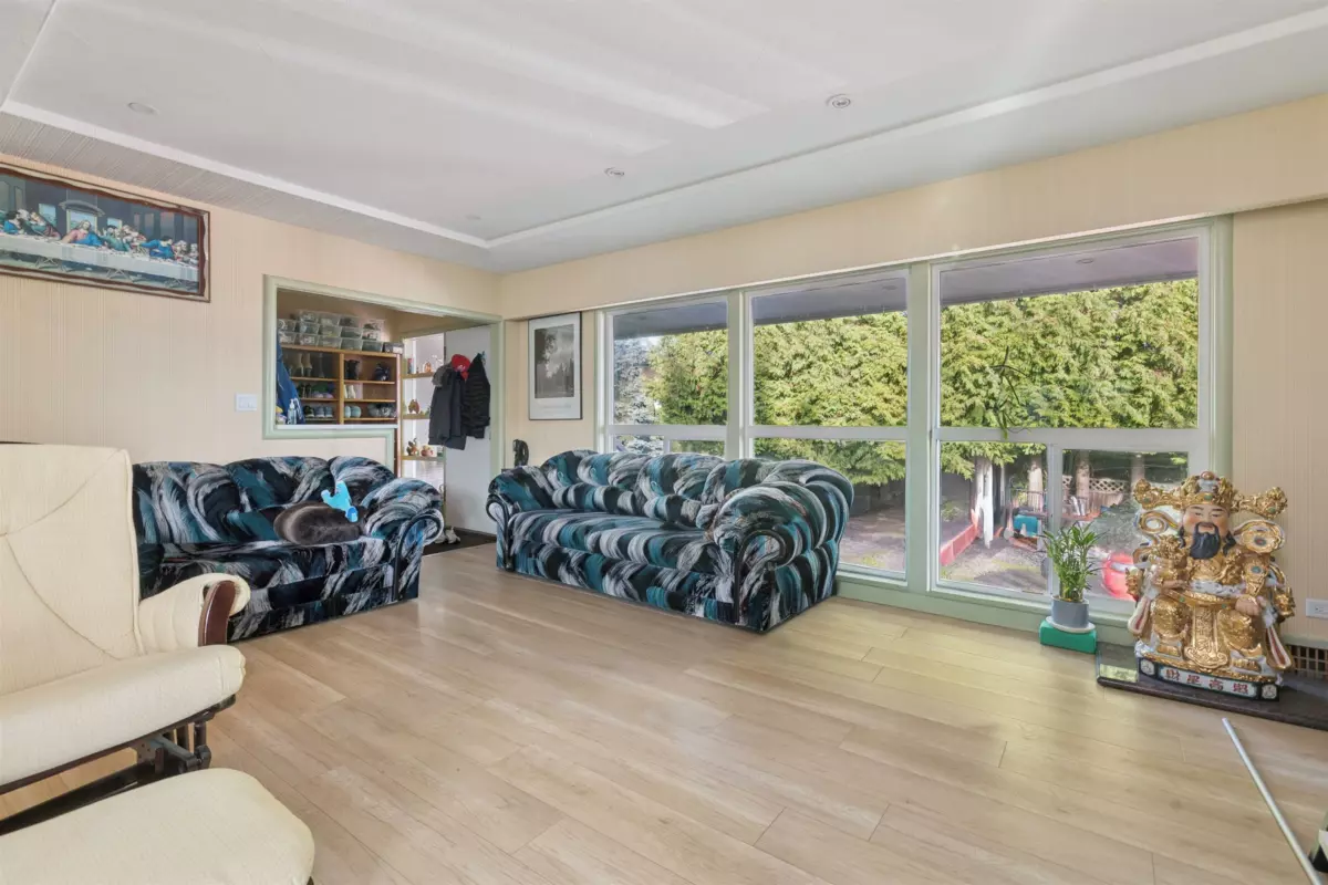 Pantry Photo of 16388 88 Avenue, Surrey, BC