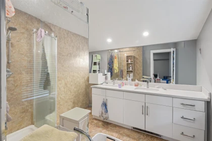 Loft / Bonus Room Photo of 16388 88 Avenue, Surrey, BC