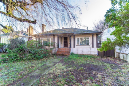 7244 Granville Street, Vancouver, BC, Vancouver — 4 bed single family residence for sale