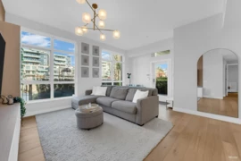 101 5007 Ash Street, Vancouver, BC