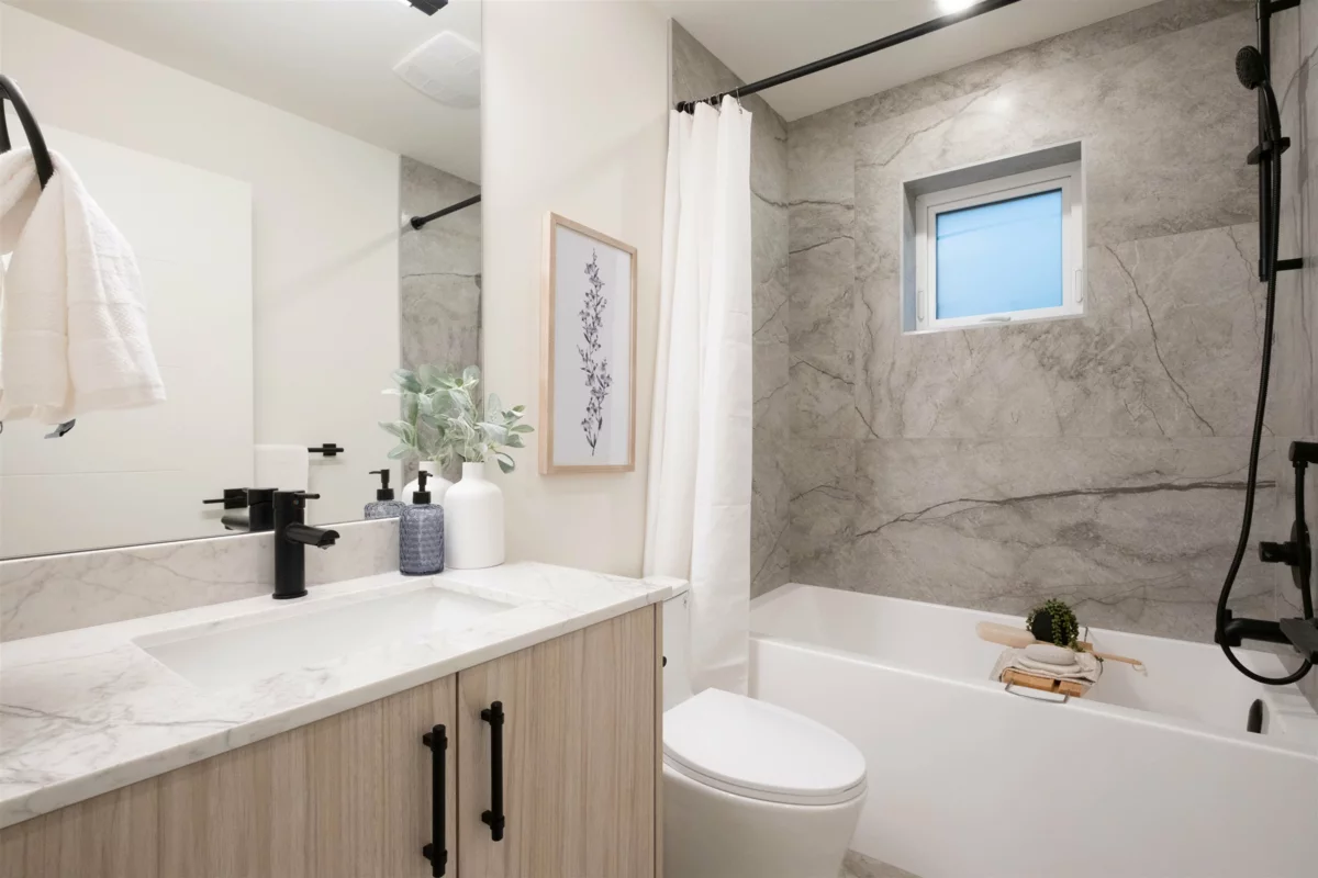 Bedroom 4 Photo of 2665 E Pender Street, Vancouver, BC