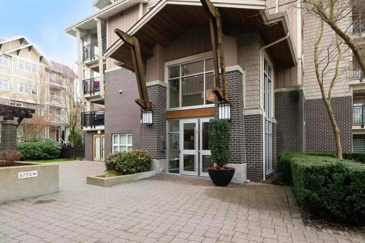 Dining Area Photo of 303 5775 Irmin Street, Burnaby, BC