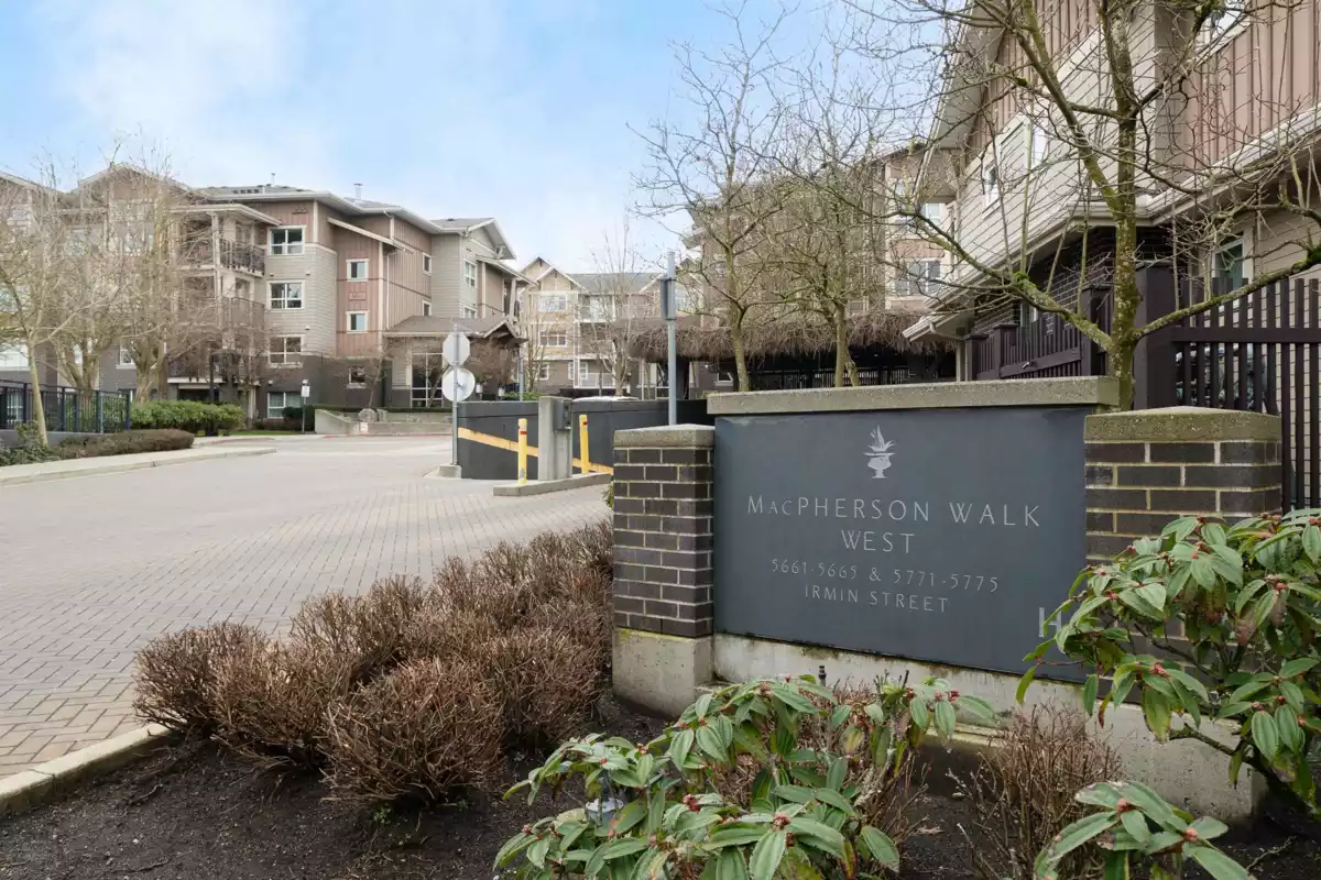 Family Room Photo of 303 5775 Irmin Street, Burnaby, BC
