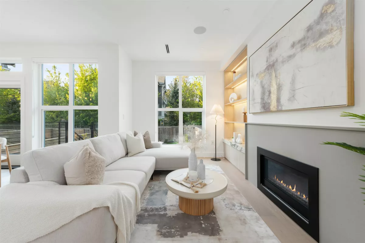 Primary Bedroom Photo of 1489 W 52nd Avenue, Vancouver, BC