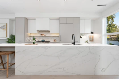 1489 W 52nd Avenue, Vancouver, BC