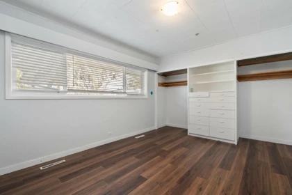 Laundry Room Photo of 45410 Park Drive, Chilliwack, BC