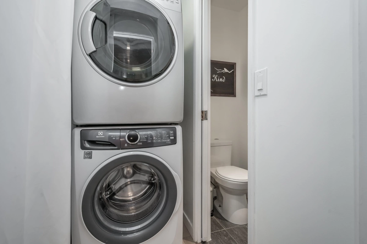 Basement Recreation Room Photo of 32495 Mcrae Avenue, Mission, BC