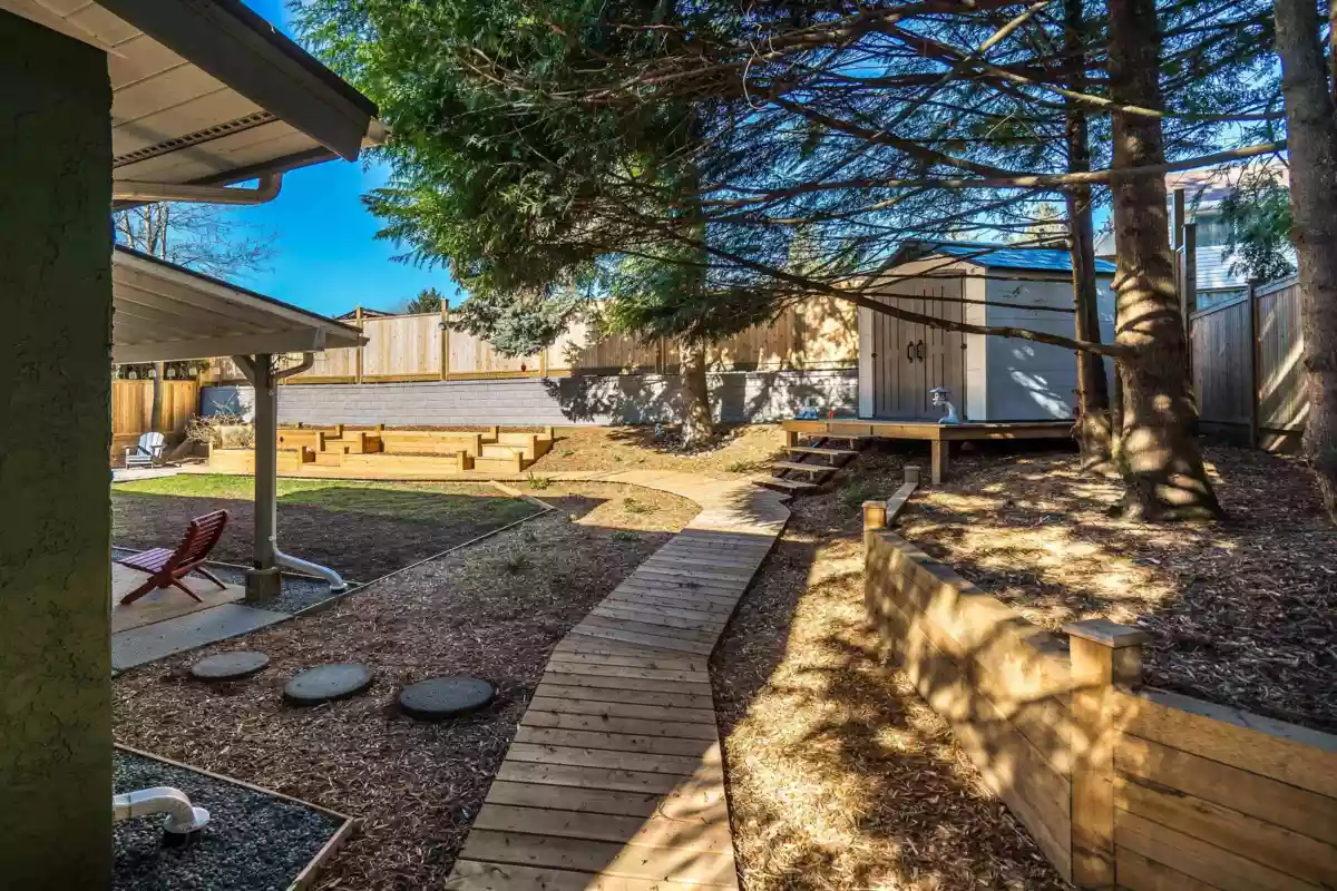 Neighborhood Park Photo Near 32495 Mcrae Avenue, Mission, BC