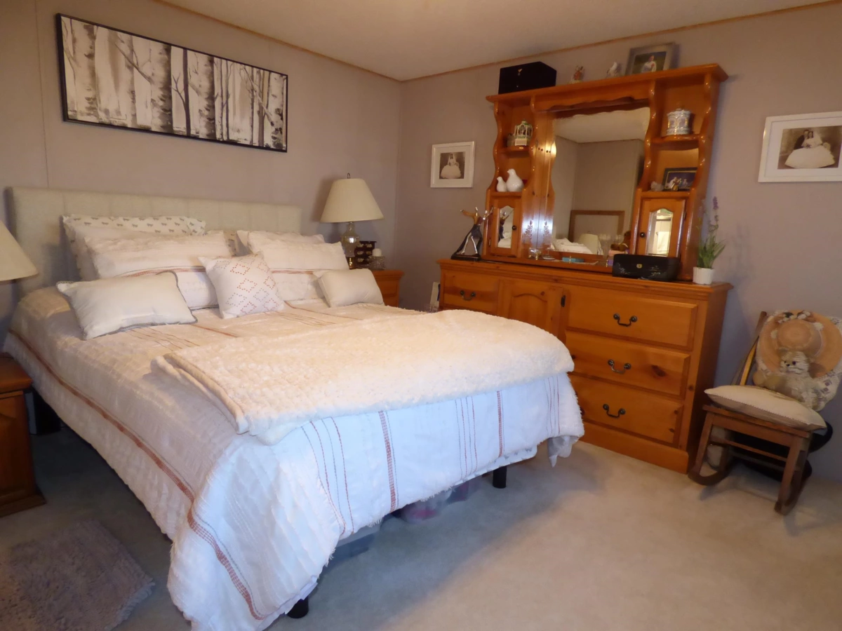 Basement Recreation Room Photo of 12 52324 Yale Road, Rosedale, BC