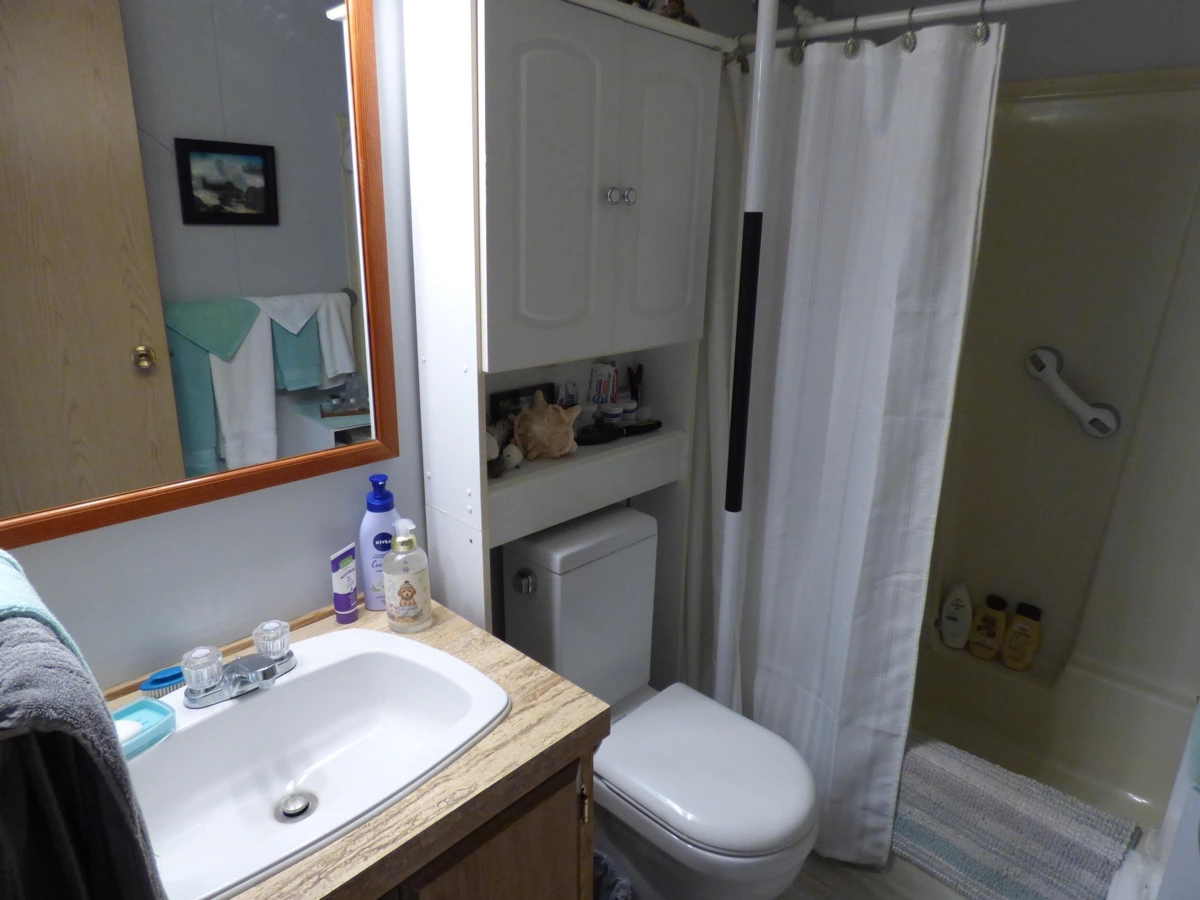 Entry Foyer Photo of 12 52324 Yale Road, Rosedale, BC