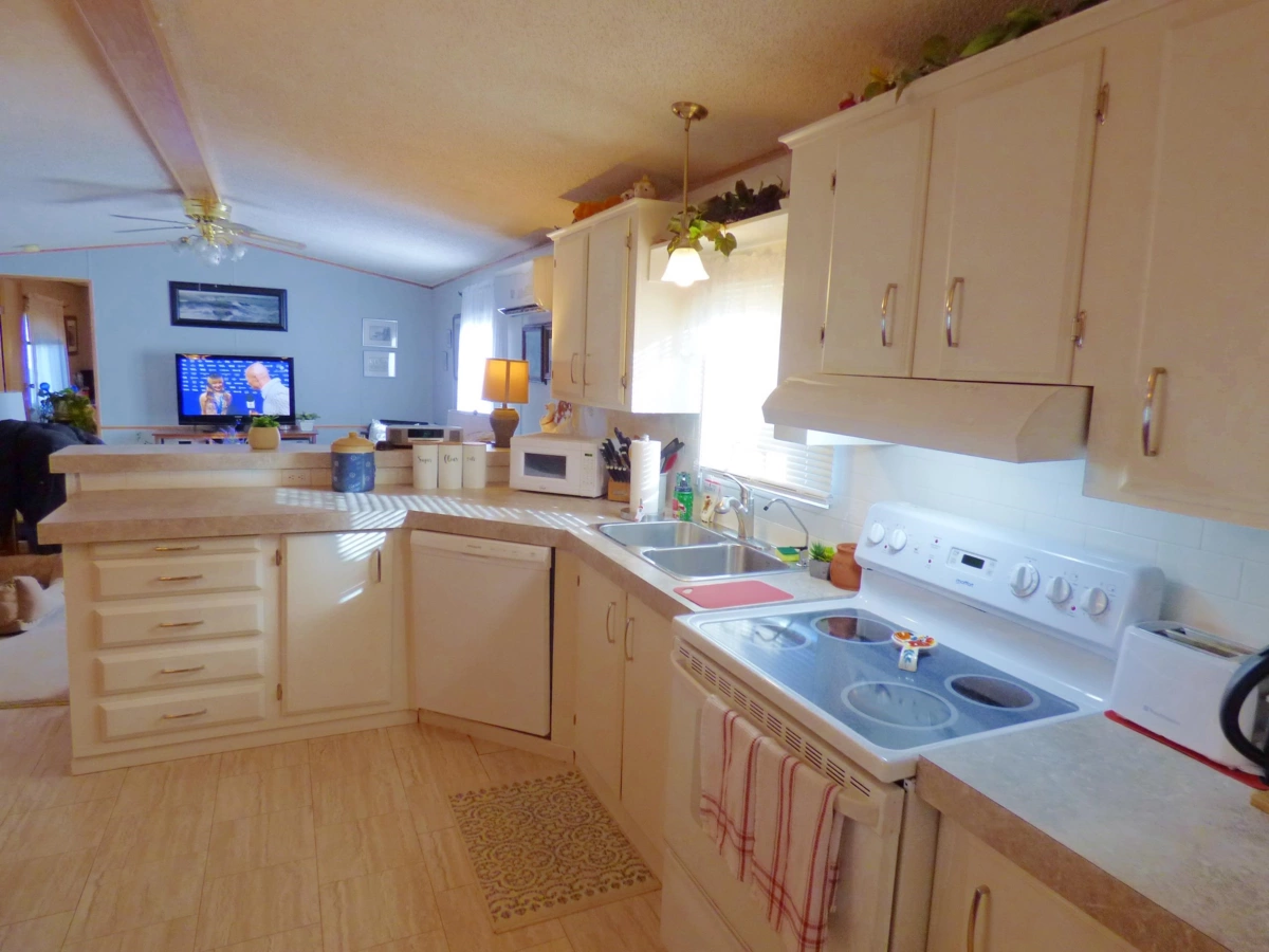 Kitchen Photo of 12 52324 Yale Road, Rosedale, BC