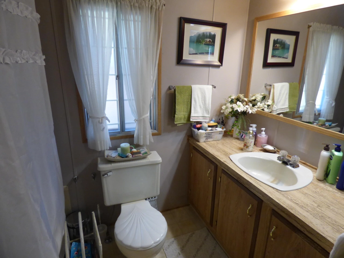 Mudroom Photo of 12 52324 Yale Road, Rosedale, BC