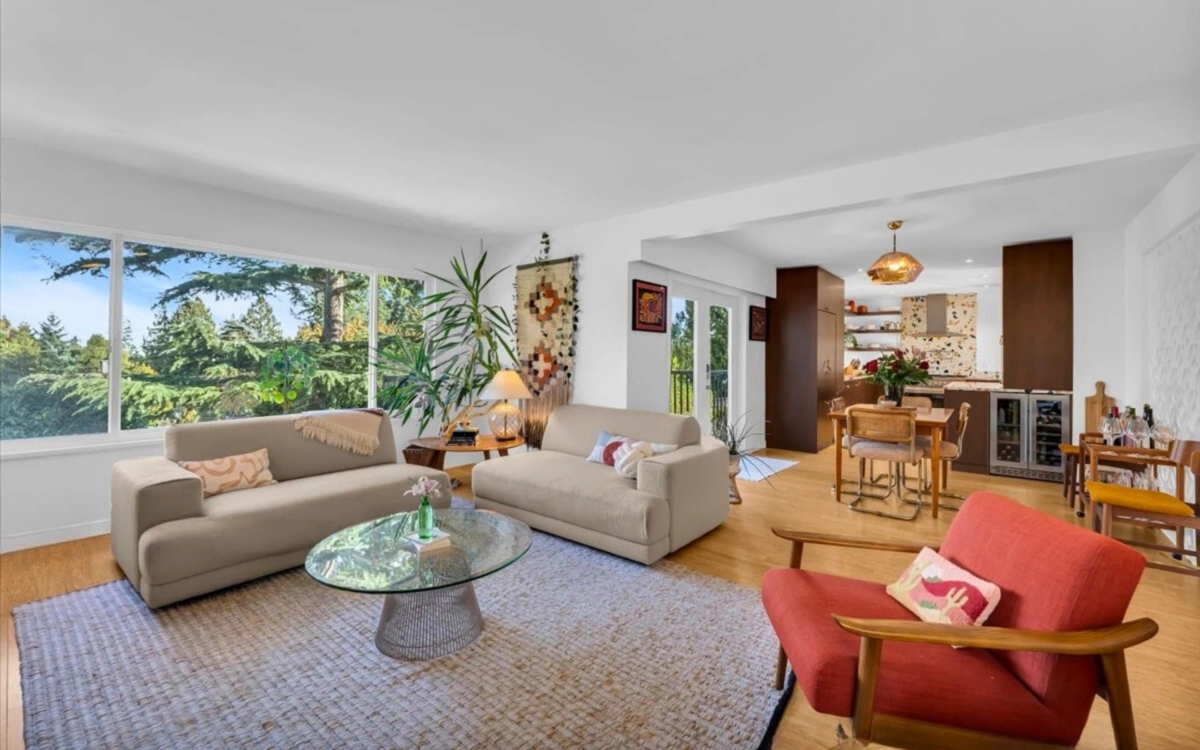 Powder Room Photo of 5065 Wilson Drive, Tsawwassen, BC