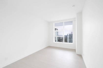 3406 13768 100 Avenue, Surrey, BC