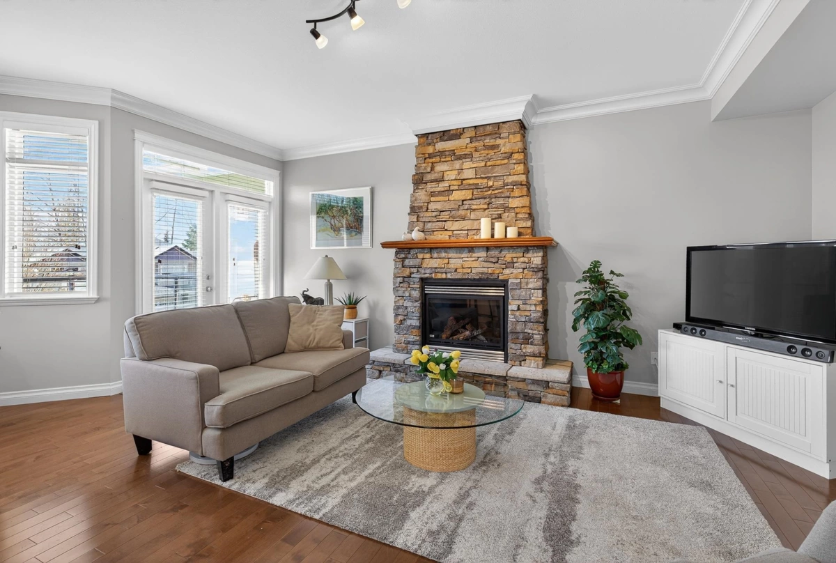 Family Room Photo of 16 36260 Mckee Road, Abbotsford, BC