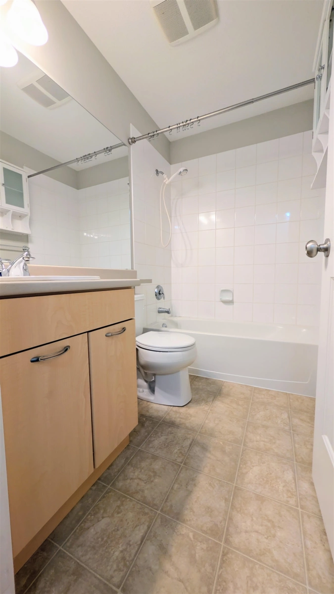 Laundry Room Photo of 58 4401 Blauson Boulevard, Abbotsford, BC