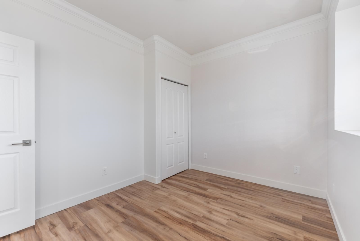 Breakfast Nook Photo of 6586 Nanaimo Street, Vancouver, BC