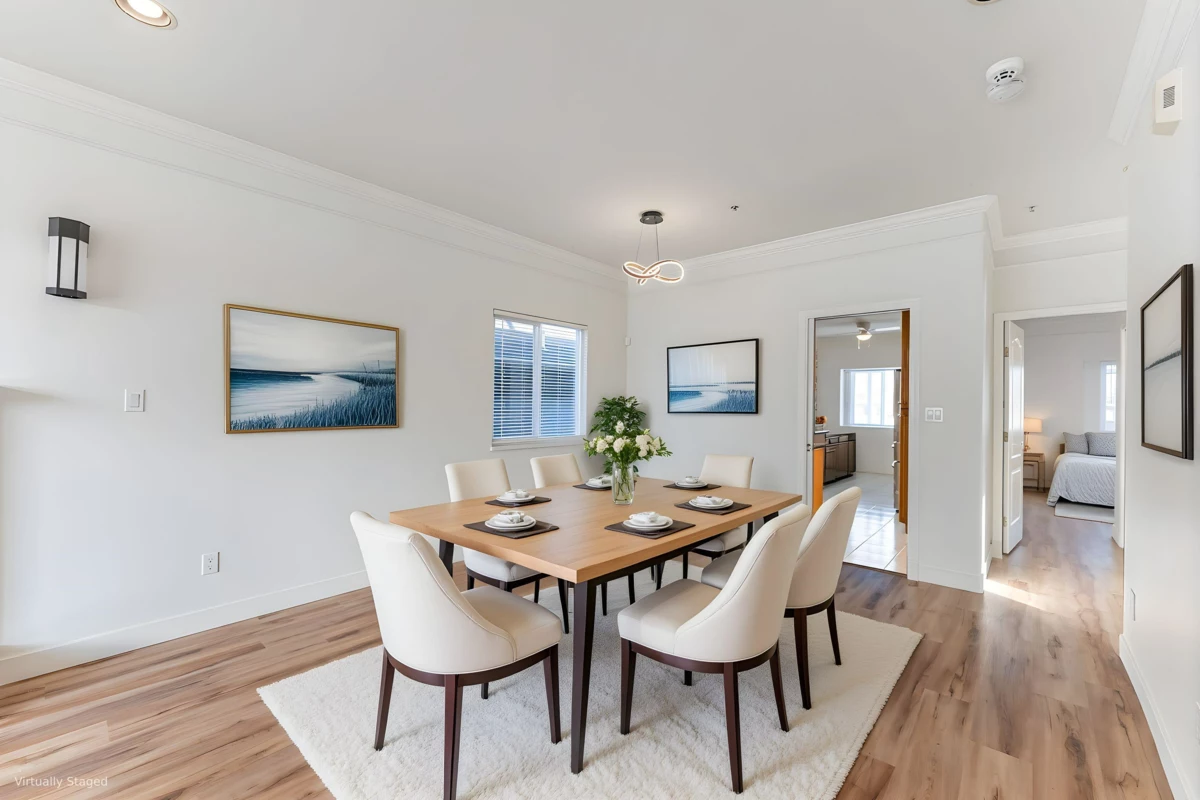 Dining Area Photo of 6586 Nanaimo Street, Vancouver, BC