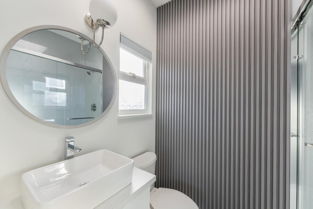 Walk-In Closet Photo of 6586 Nanaimo Street, Vancouver, BC