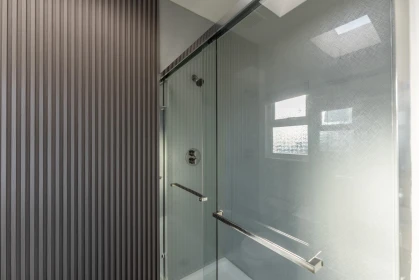 Primary Bathroom Photo of 6586 Nanaimo Street, Vancouver, BC