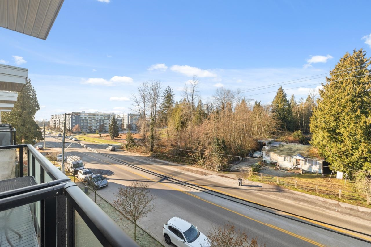 Office / Den Photo of 405 10688 140 Street, Surrey, BC