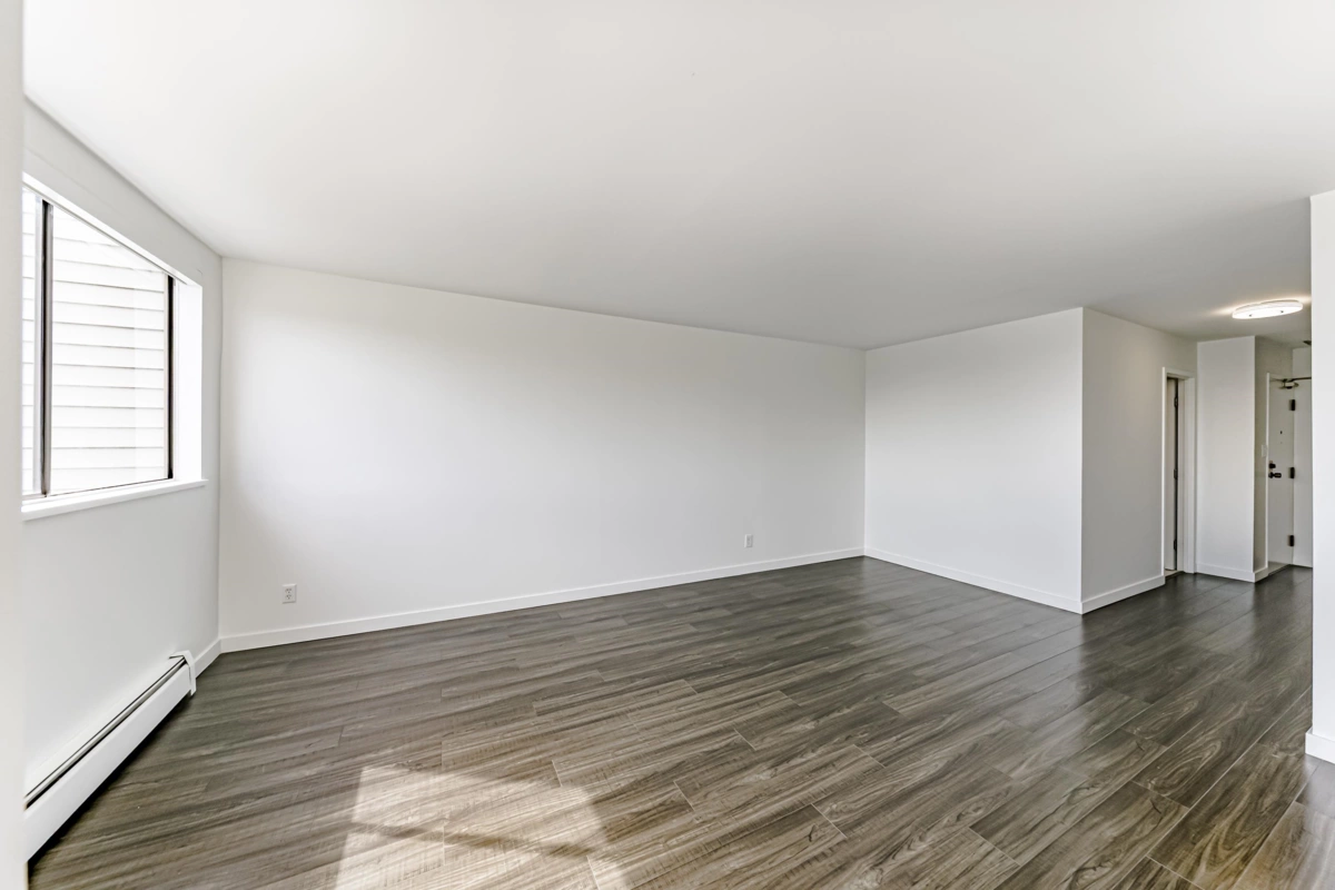 Kitchen Photo of 302 225 Sixth Street, New Westminster, BC