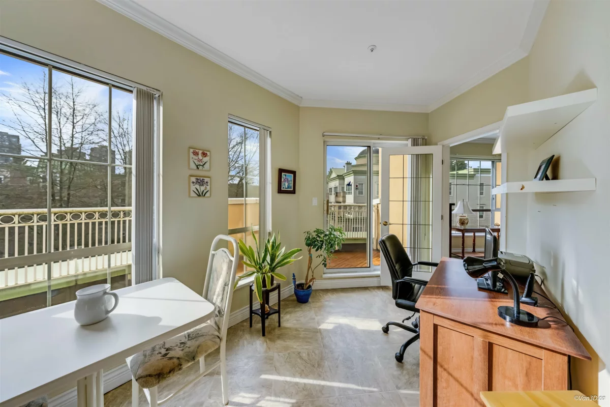 Entry Foyer Photo of 315 2985 Princess Crescent, Coquitlam, BC