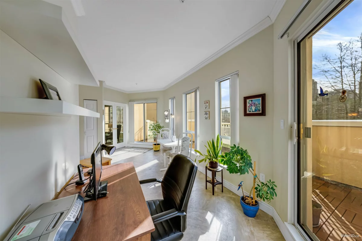 Staircase Photo of 315 2985 Princess Crescent, Coquitlam, BC