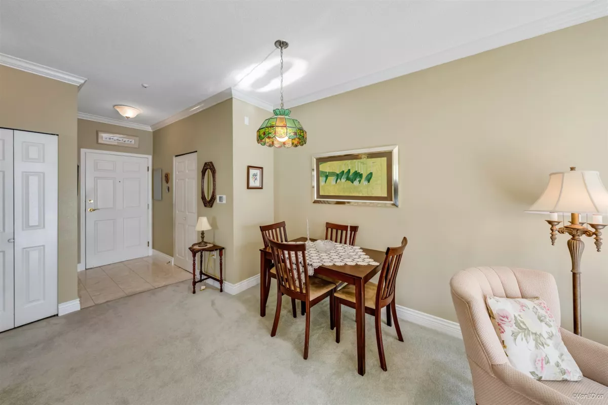 Walk-In Closet Photo of 315 2985 Princess Crescent, Coquitlam, BC