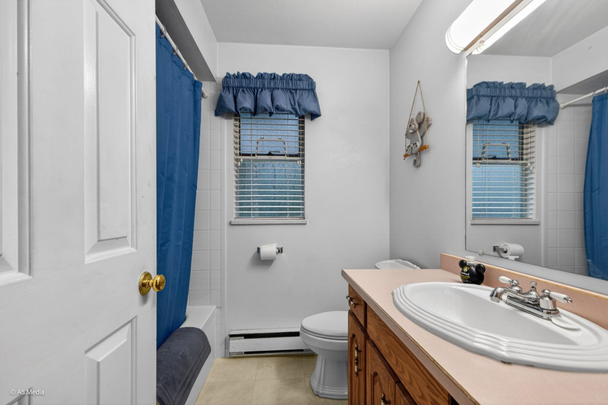 Outdoor Deck Photo of 13747 63a Avenue, Surrey, BC