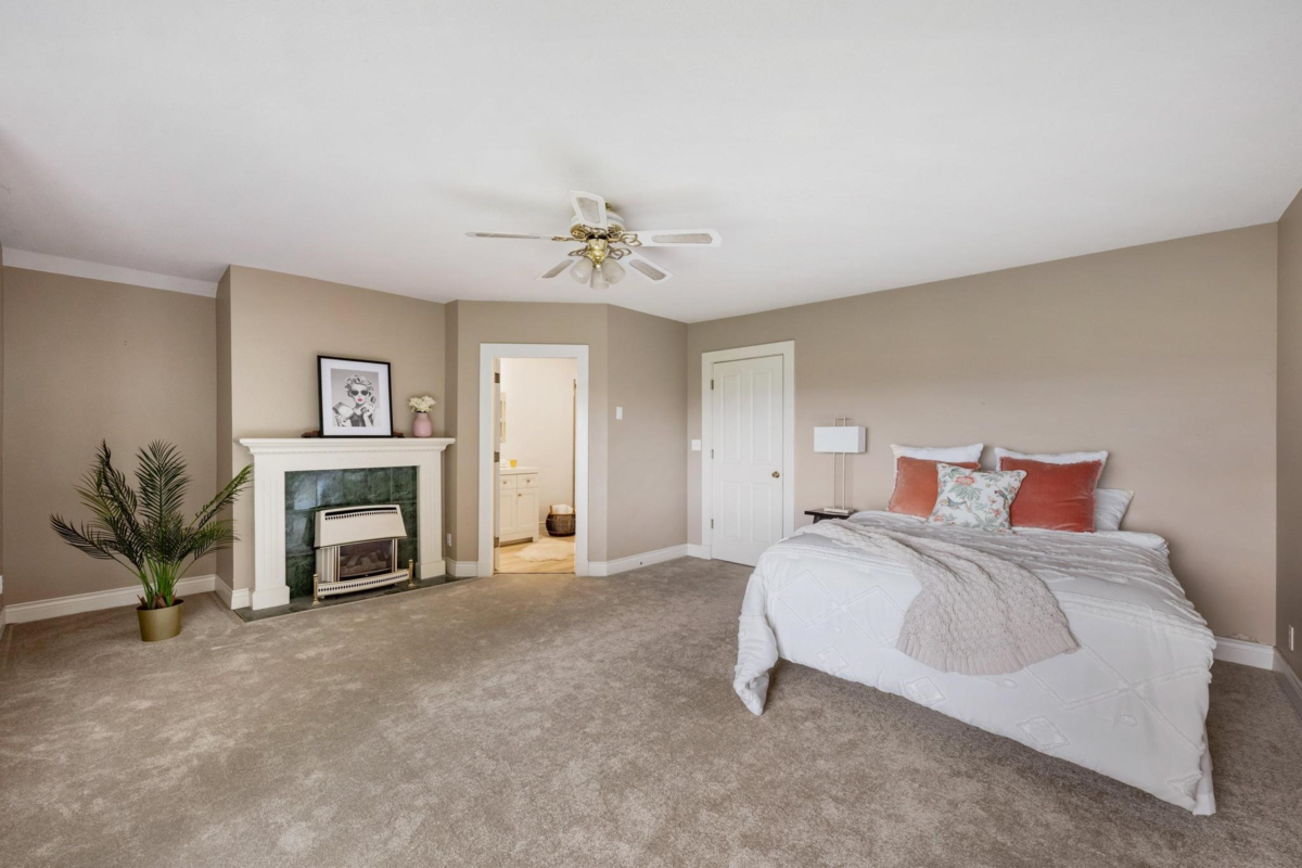 Mudroom Photo of 35280 Ewert Avenue, Mission, BC