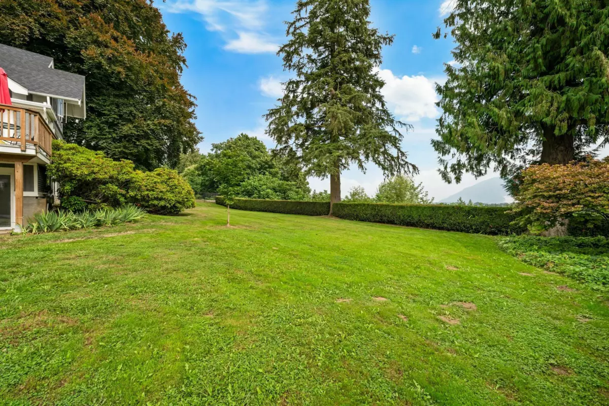 Outdoor Patio Photo of 35280 Ewert Avenue, Mission, BC