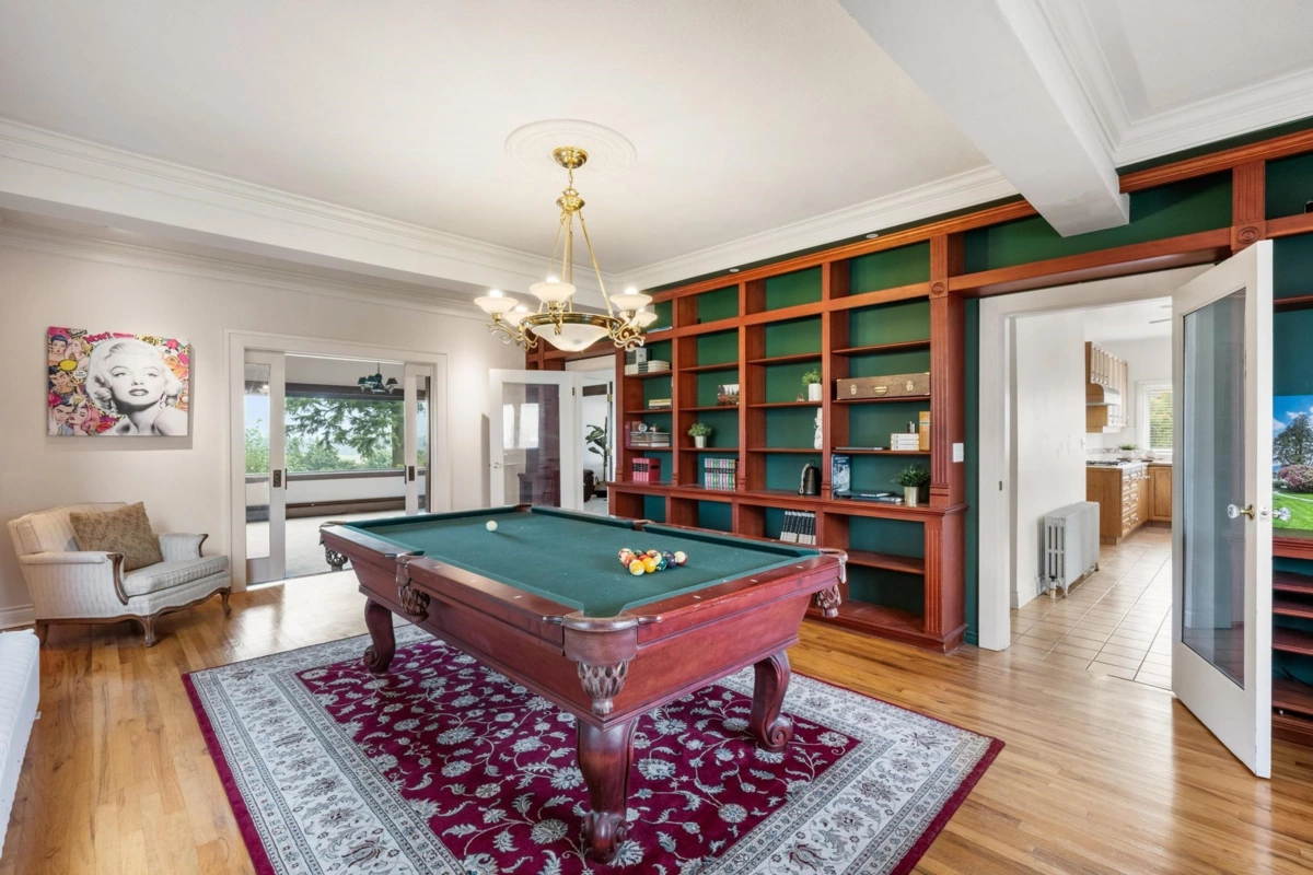 Powder Room Photo of 35280 Ewert Avenue, Mission, BC