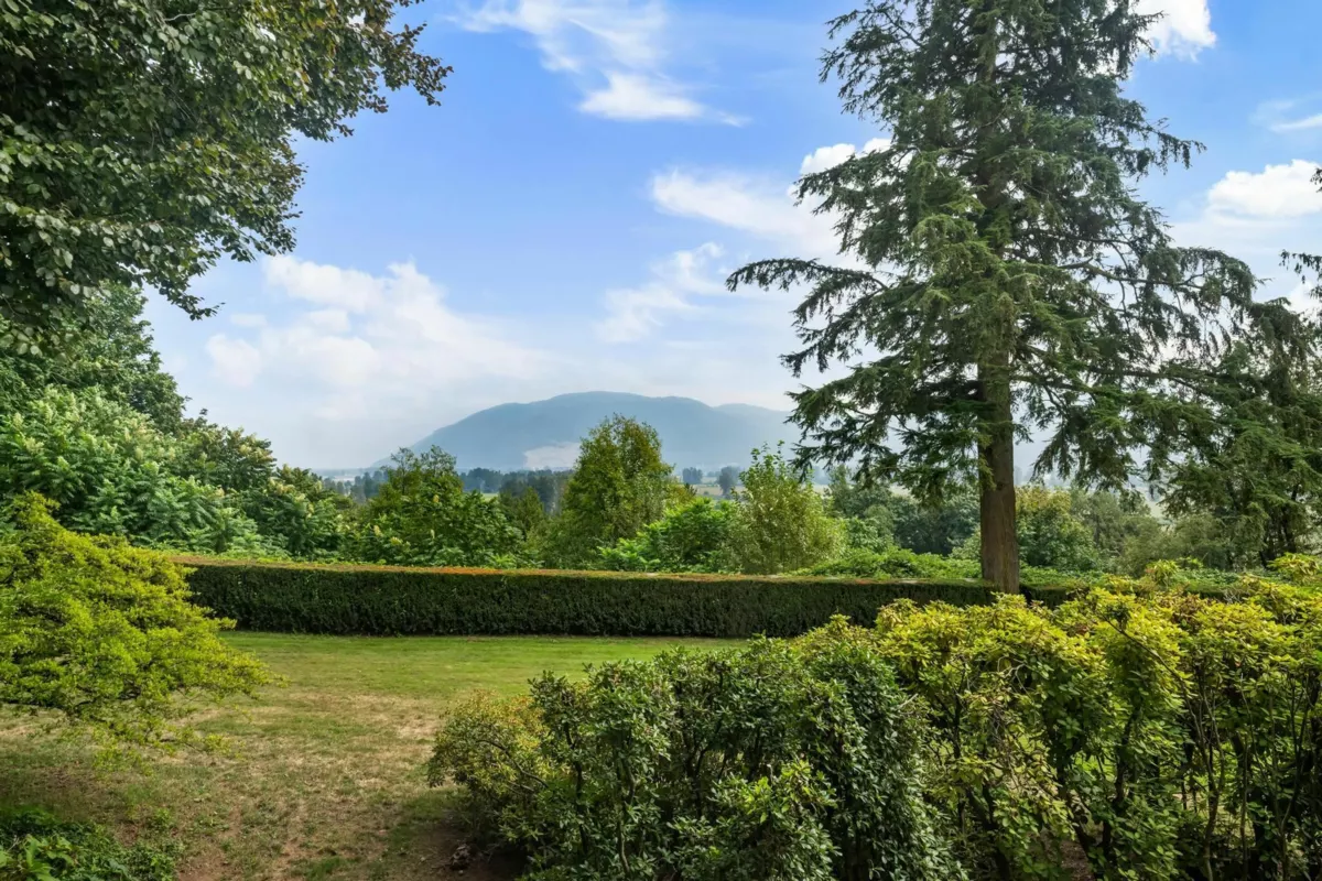 Primary Bathroom Photo of 35280 Ewert Avenue, Mission, BC