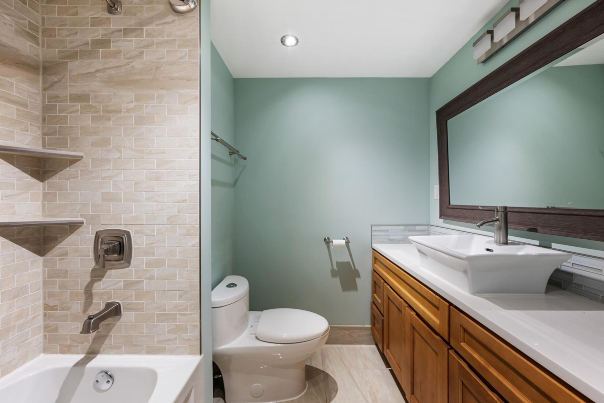 Staircase Photo of 35280 Ewert Avenue, Mission, BC