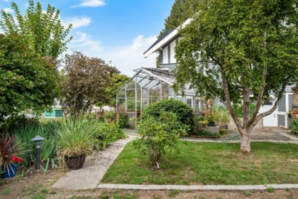 Swimming Pool Photo of 35280 Ewert Avenue, Mission, BC