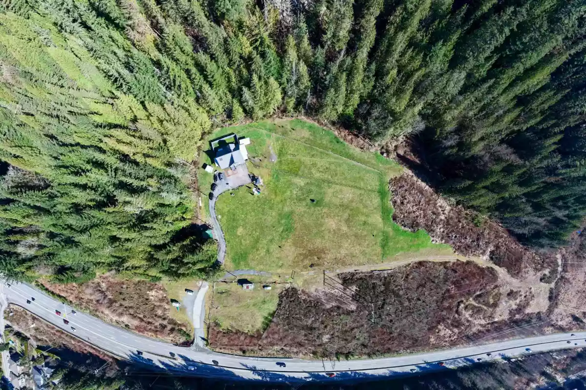 Outdoor Deck Photo of 4000 Highway 99, Squamish, BC