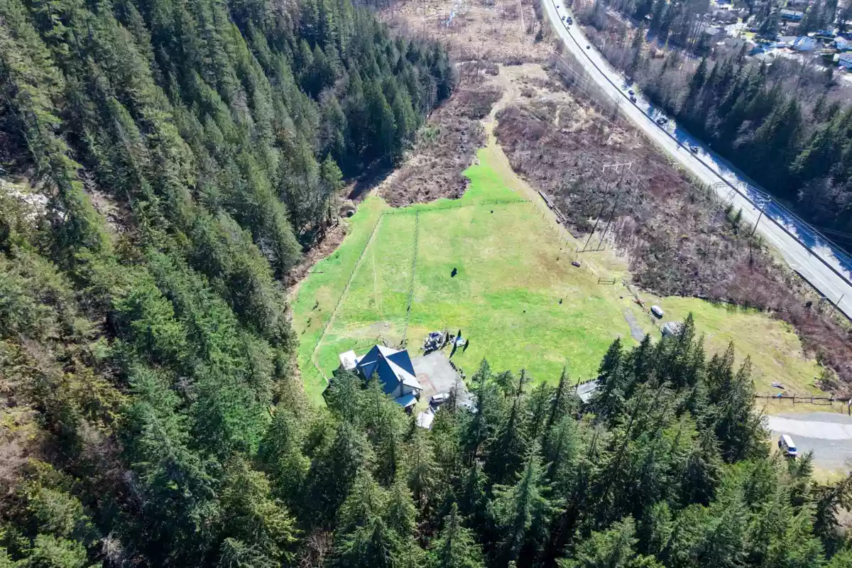 Outdoor Patio Photo of 4000 Highway 99, Squamish, BC